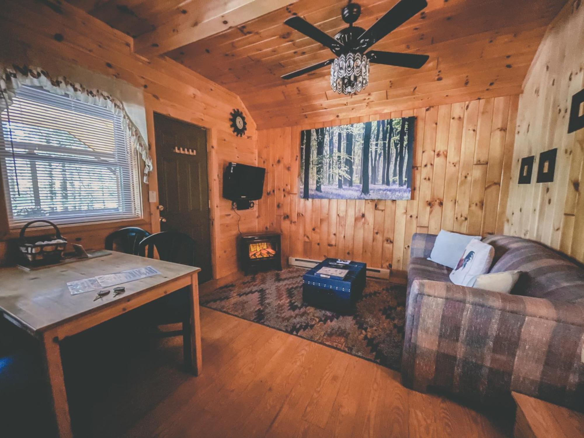 Motel Long Lake And Cottages Bilik gambar